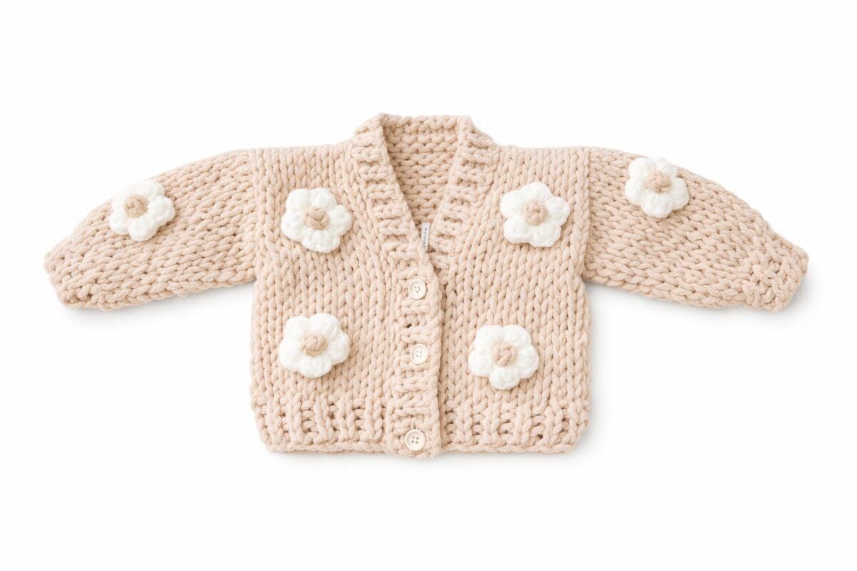 Кардиган, ручна робота з квітами молочного кольору Світлий беж - Український виробник 86 см(р)