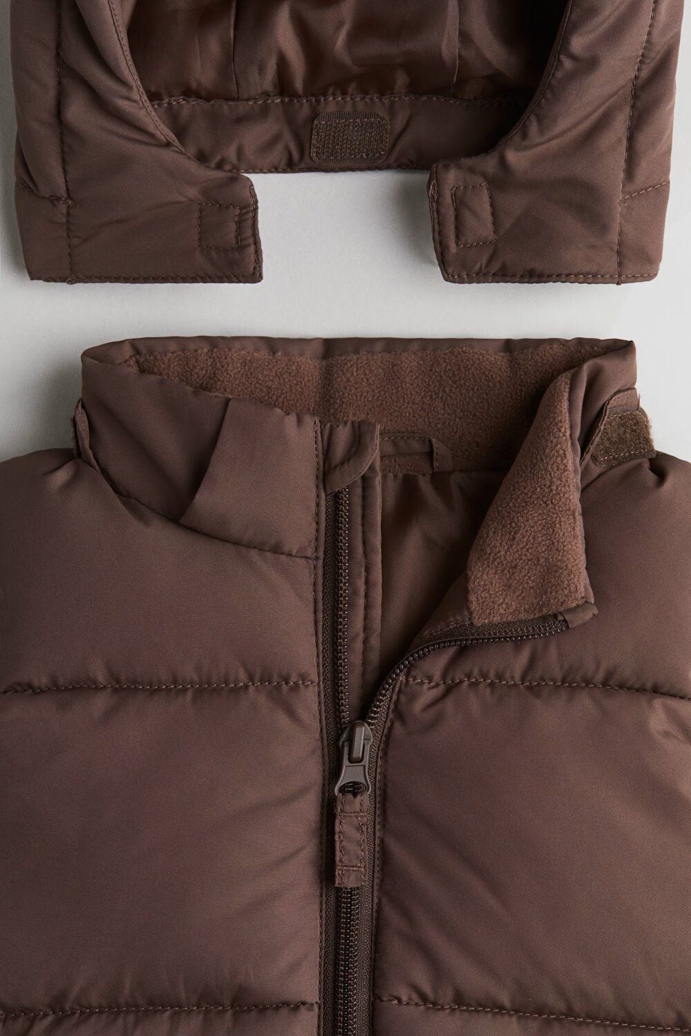 Жилетка, капішон з вушками, без світловідбиваючої смужки Коричневий H&M 92 см(р)