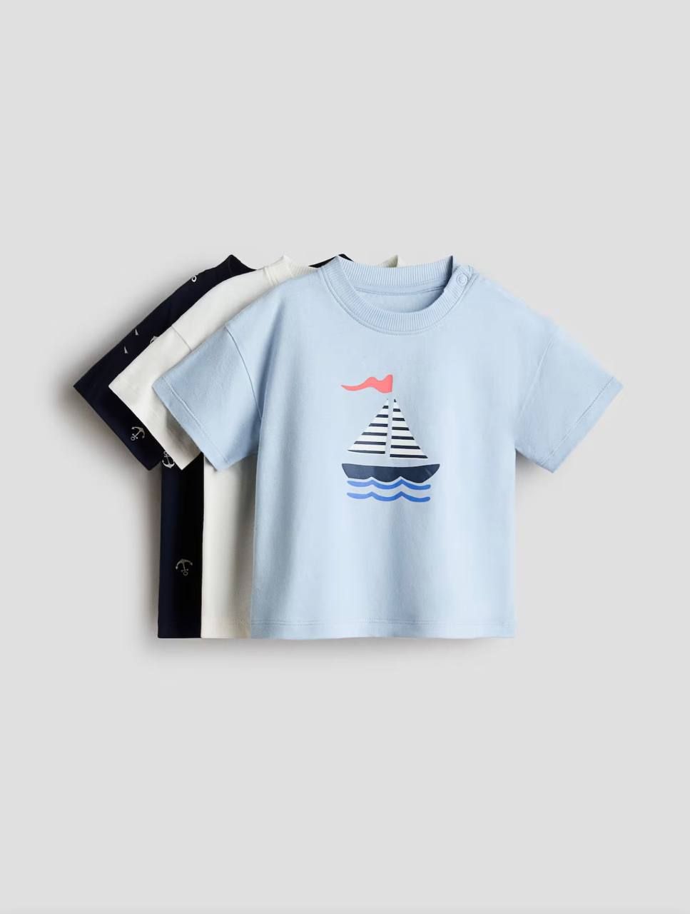 Футболка H&M з корабликом
